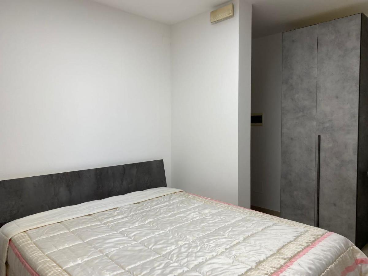Room Mazzini Лечче Экстерьер фото